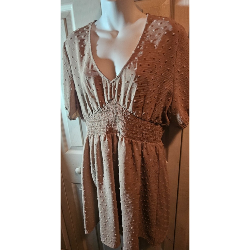 FADED ROSE Womens Above knee Dress, Cinch waist, V neck and short sleeves sz xL